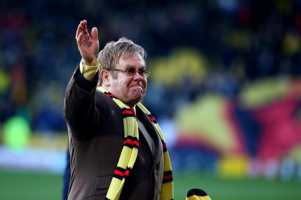 Elton John fait du scouting pour Watford