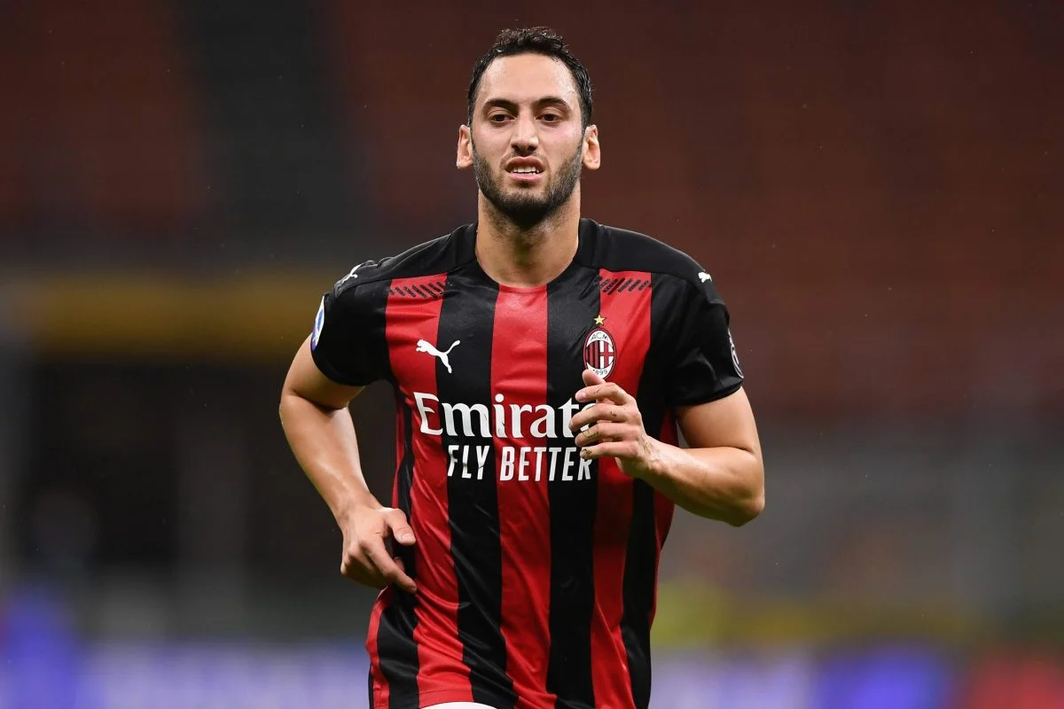 Hakan Calhanoglu Milan AC
