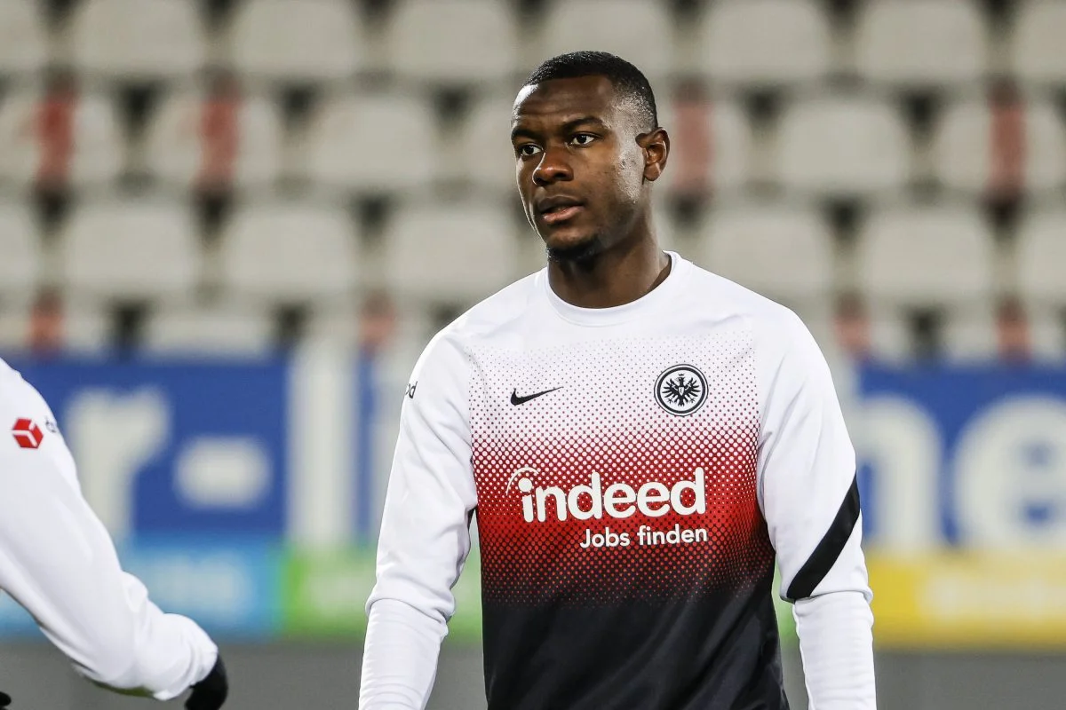 Evan Ndicka, Francfort
