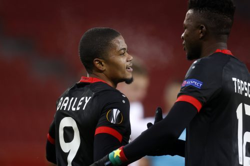 Edmond Tapsoba et Leon Bailey