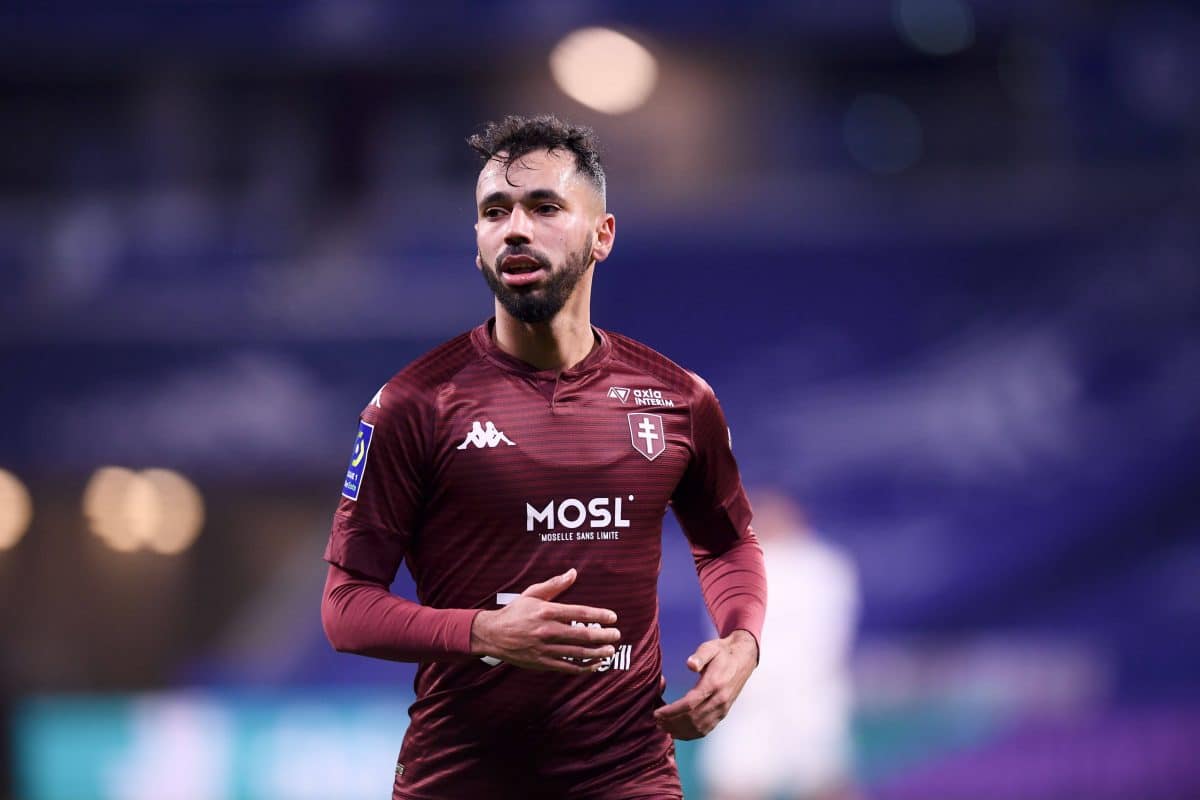 Farid Boulaya aime la Premier League