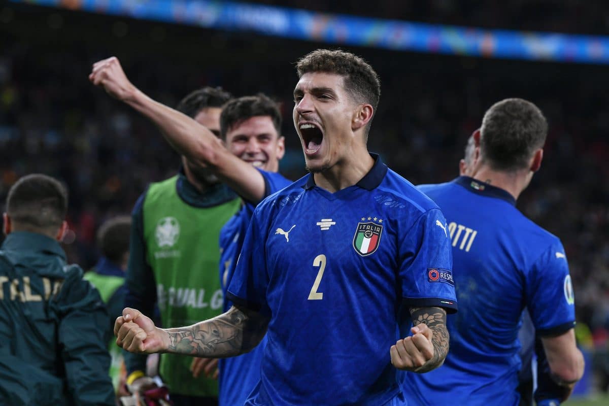 Giovanni Di Lorenzo vers Man United