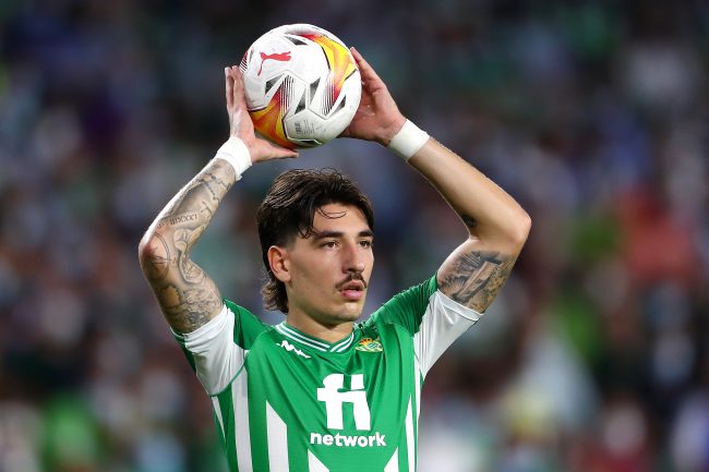 Hector Bellerin veut rester au Bétis