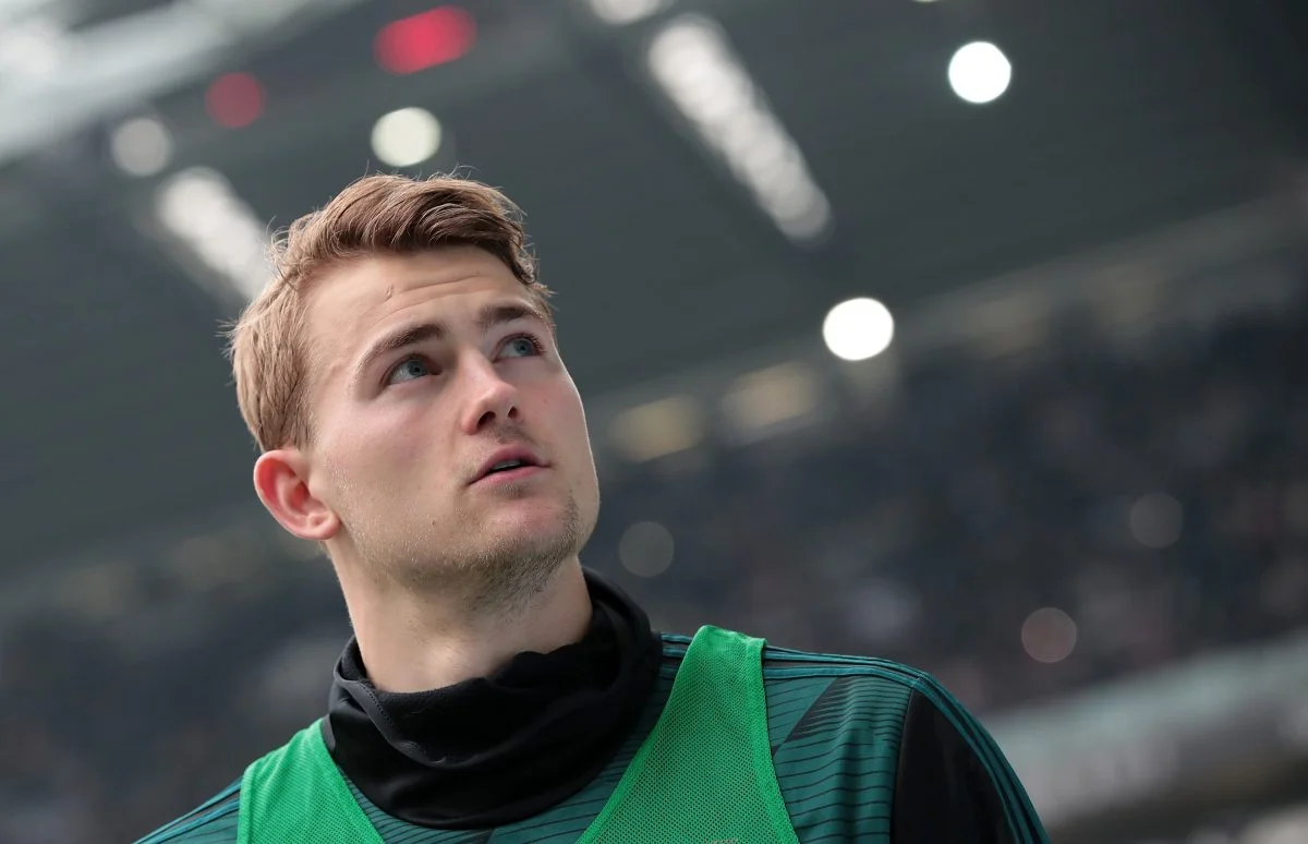 Matthijs De Ligt vers la Premier League