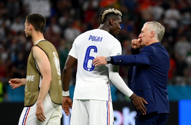 Paul Pogba et Didier Deschamps discutent mercato