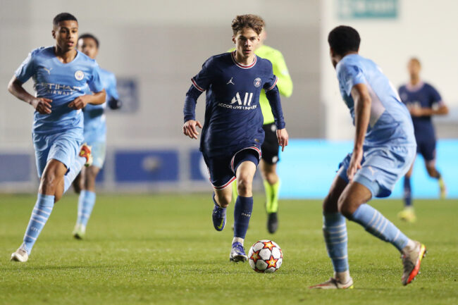 Eduard Michut vers le Celtic