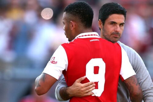 Gabriel Jesus et Mikel Arteta attendus à Arsenal