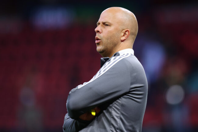 Arne Slot vers un départ en Premier League