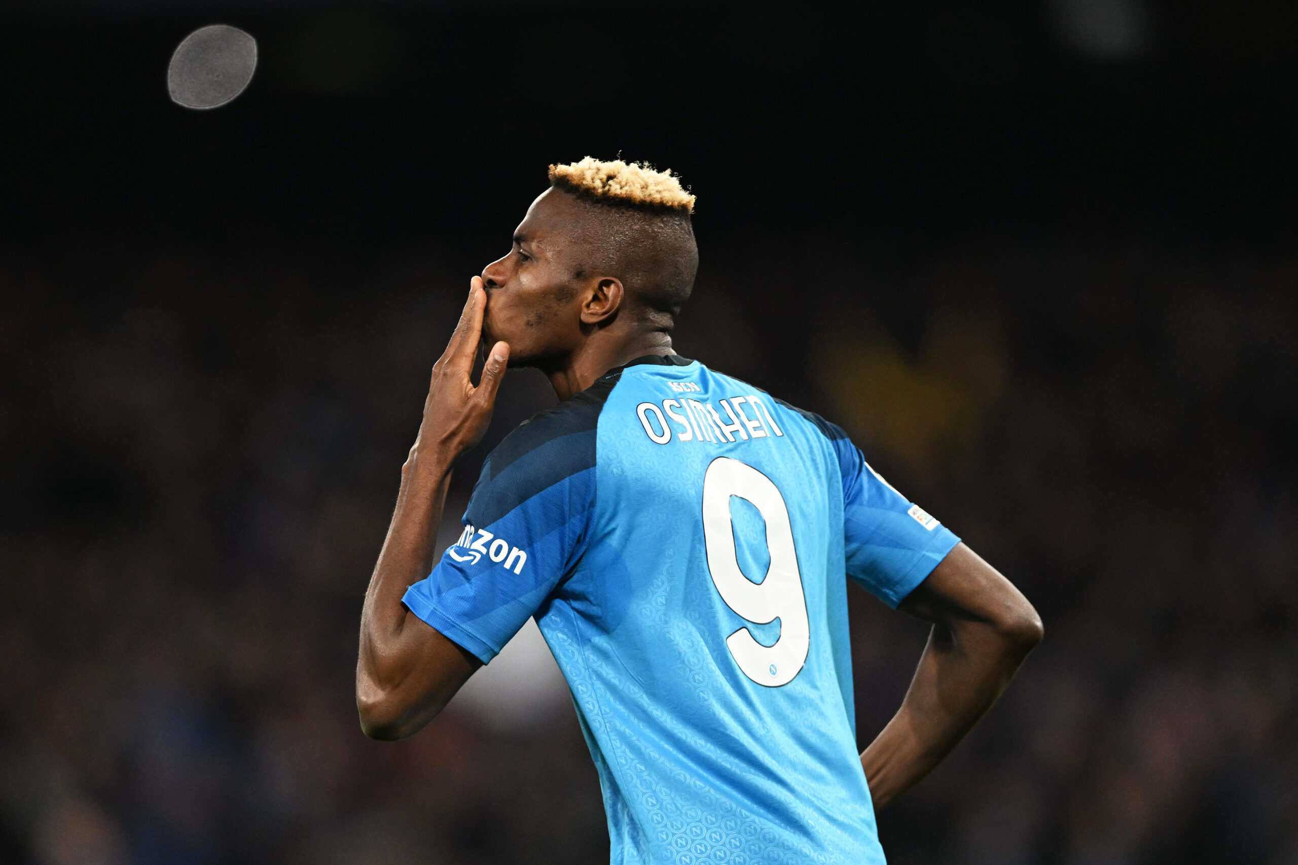 “Chelsea Scouts Observe Nigerian Striker Victor Osimhen in Monza vs Napoli Game”