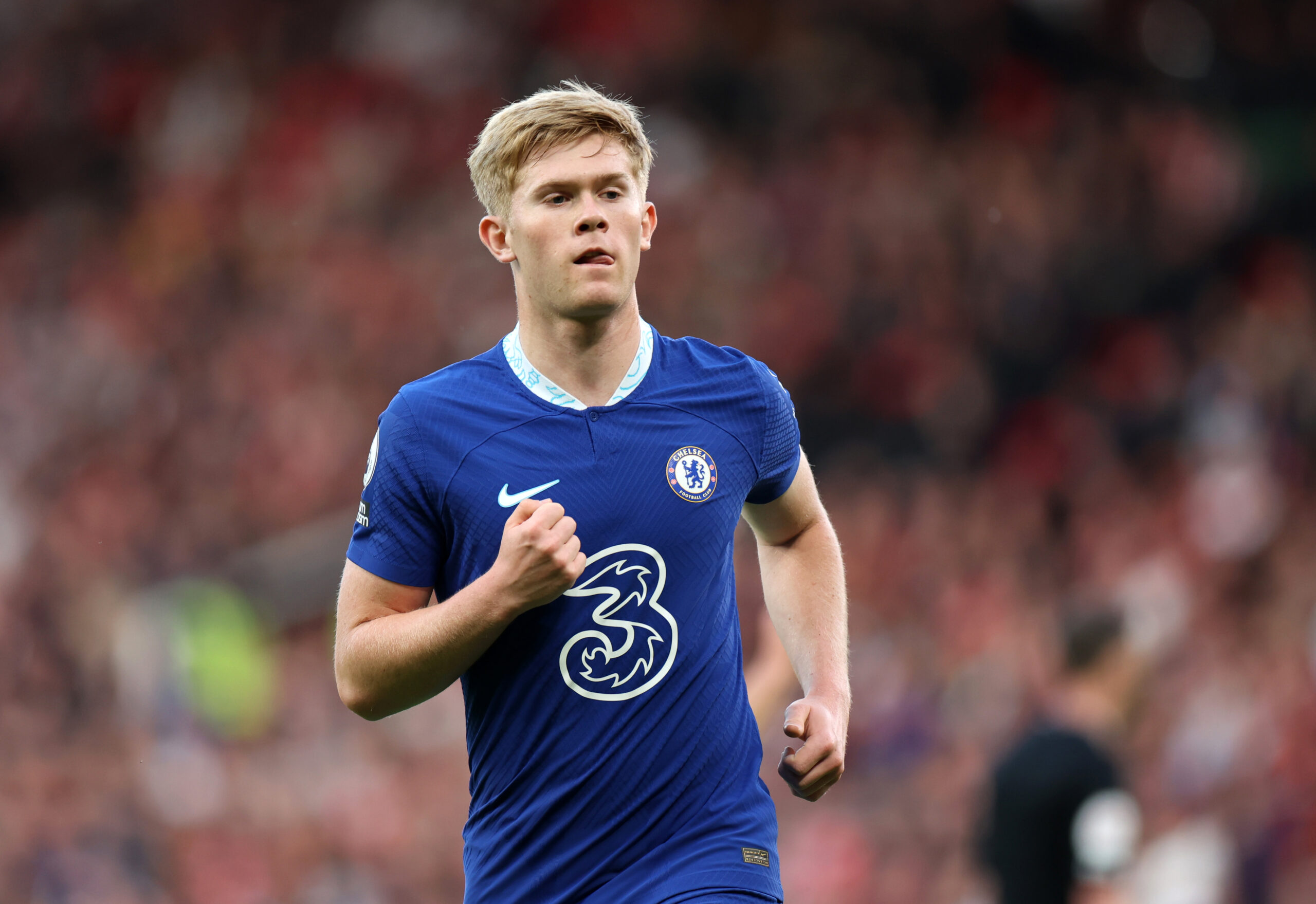 Newcastle Makes Offer to Chelsea for Lewis Hall: Latest Transfer News