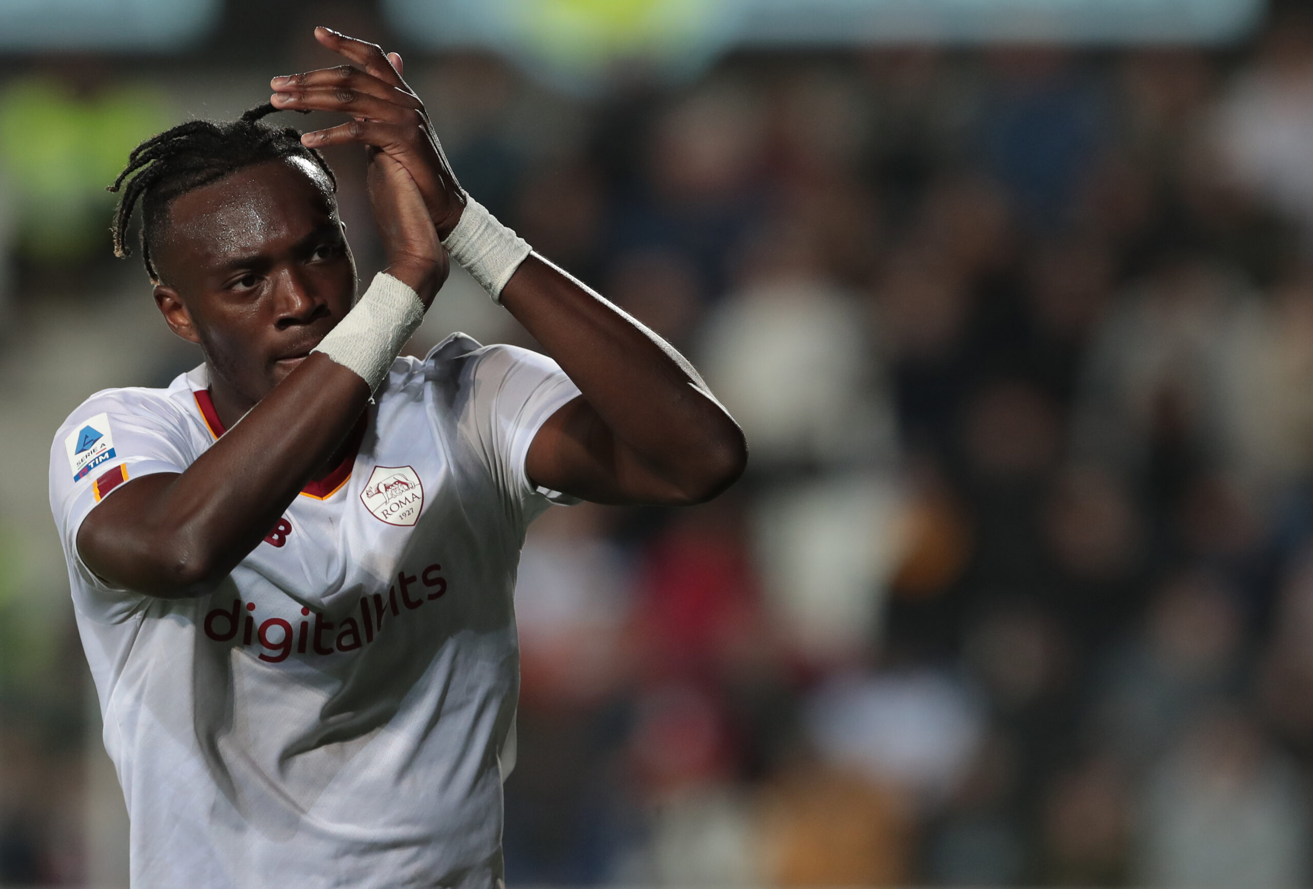 Tammy Abraham De Retour En Premier League La Roma Ouvre La Porte 