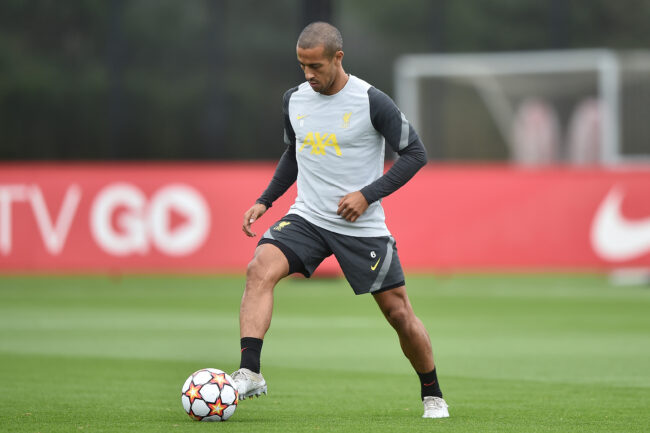 Thiago Alcantara vers un départ de Liverpool