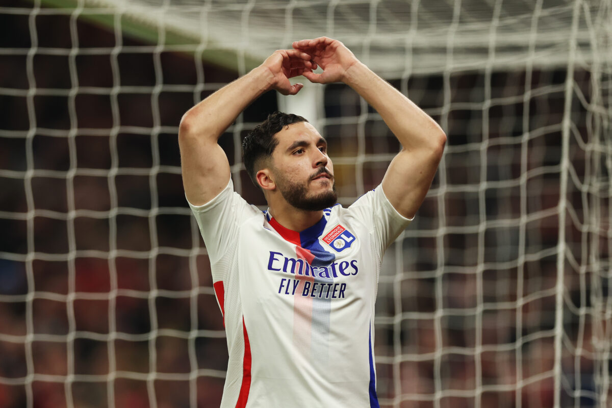 manchester united en avance pour ryan cherki