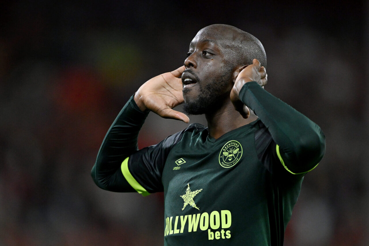 Yoane Wissa à l'écoute